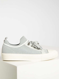 dress-for-less  La Strada , 