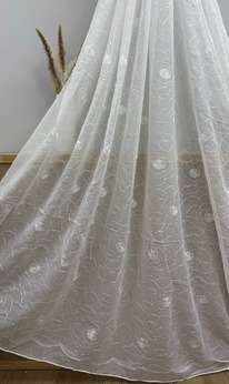 ���� ����