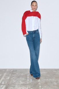 zara ZW COLLECTION WIDE-LEG MID-RISE JEANS