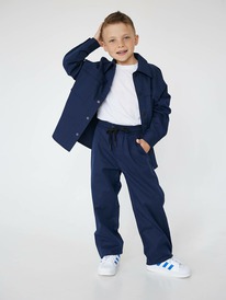 Batik 052 24  "" 052 24 .