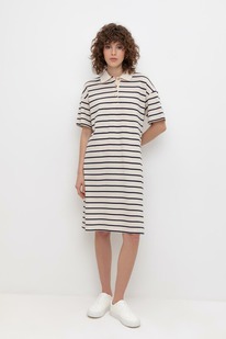 Very Neat    5039/ ,