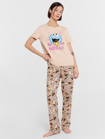 Mark Formelle  (, ) 592511 592511  + 