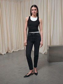 Conte ���������� ��������� CONTE CON-790 ׸���� ������ slim � �������� ��������