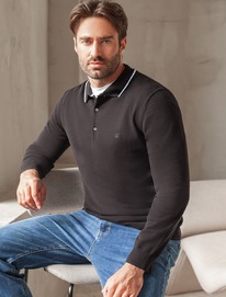 �����  �������-���� �� ������ � ��������