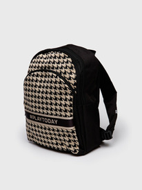 PlayToday     22427663