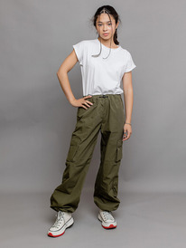   23.12  Batik 695-24-4  "" 695-24-4 