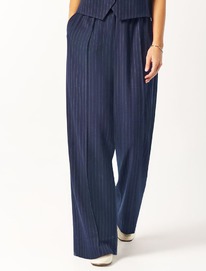 �����  ����� ���������� ���� �� ��������� �����