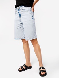 �����  ����� �� ����������� ������