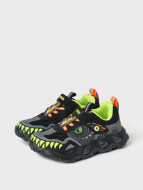 12.04  PlayToday ����������� ��� ��������� 12612711