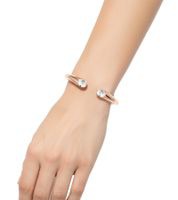 outlet46 Stilvolles Calvin Klein Damen Edelstahl-Armband mit funkelnden Kristall